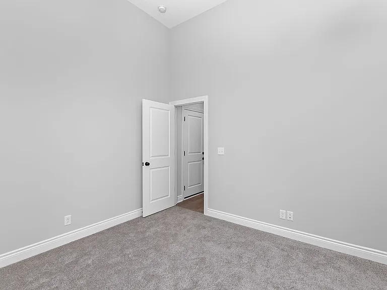522 NW 110th St — Photo 65