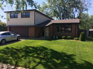 650 Osage Dr, Dyer, IN 46311