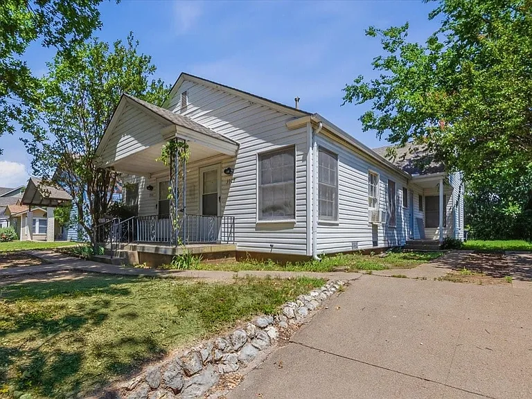 3908 Linden Ave — Photo 3