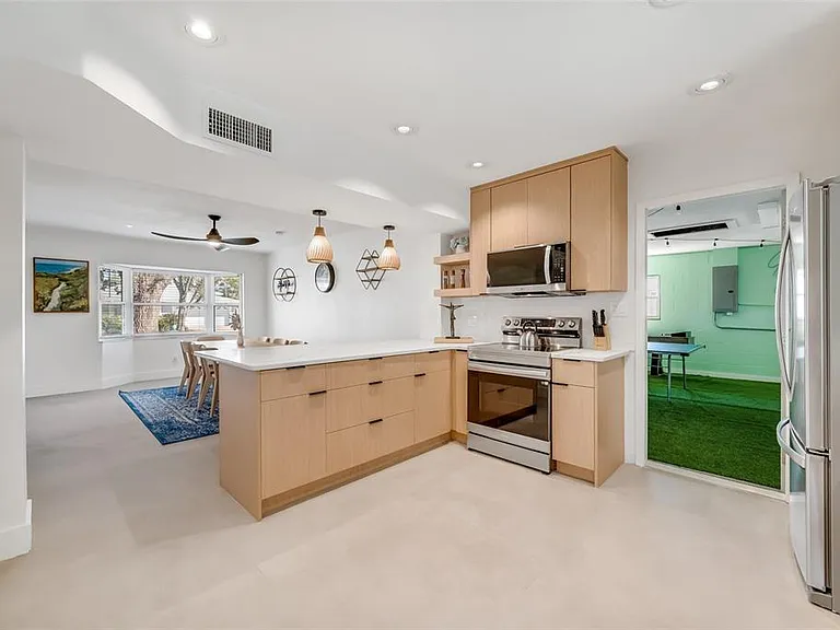 4622 Bay Crest Dr — Photo 12