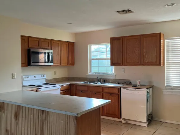 4221 Anthony Ln, Orlando, FL 32822