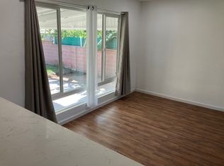 9671 Colchester Dr, Anaheim, CA 92804