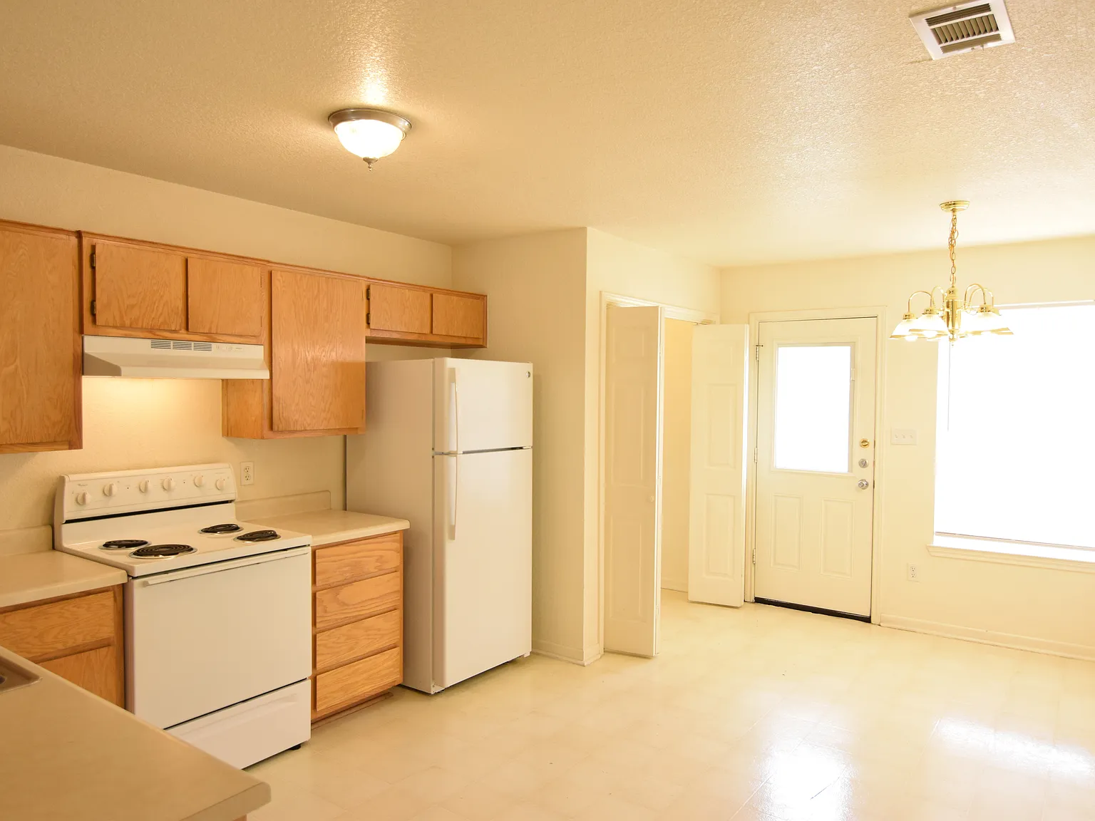 3601 Westwood Dr, Killeen — Photo 4