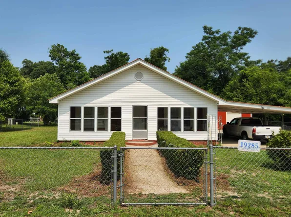 19285 State Rd NW #12, Bristol, FL 32321