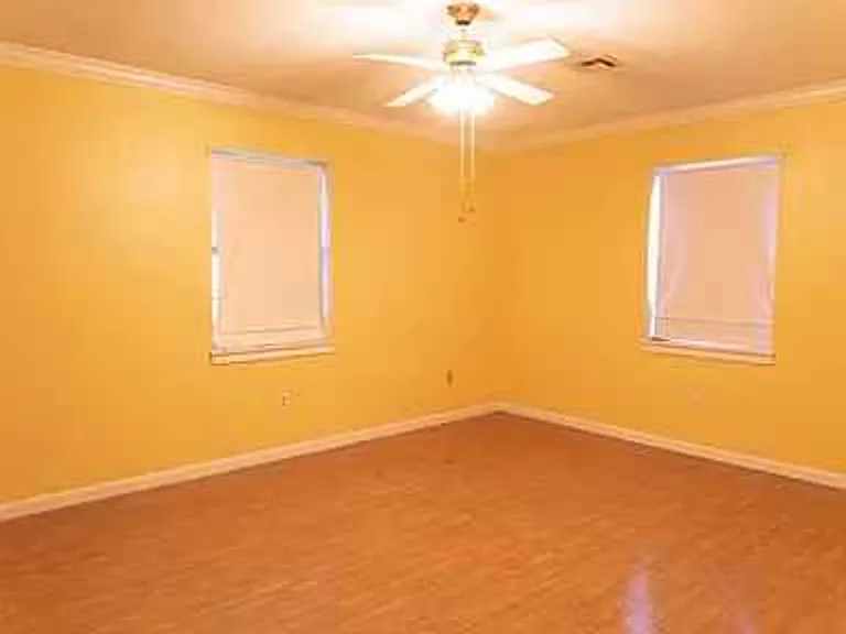 506 Kees Cir — Photo 10