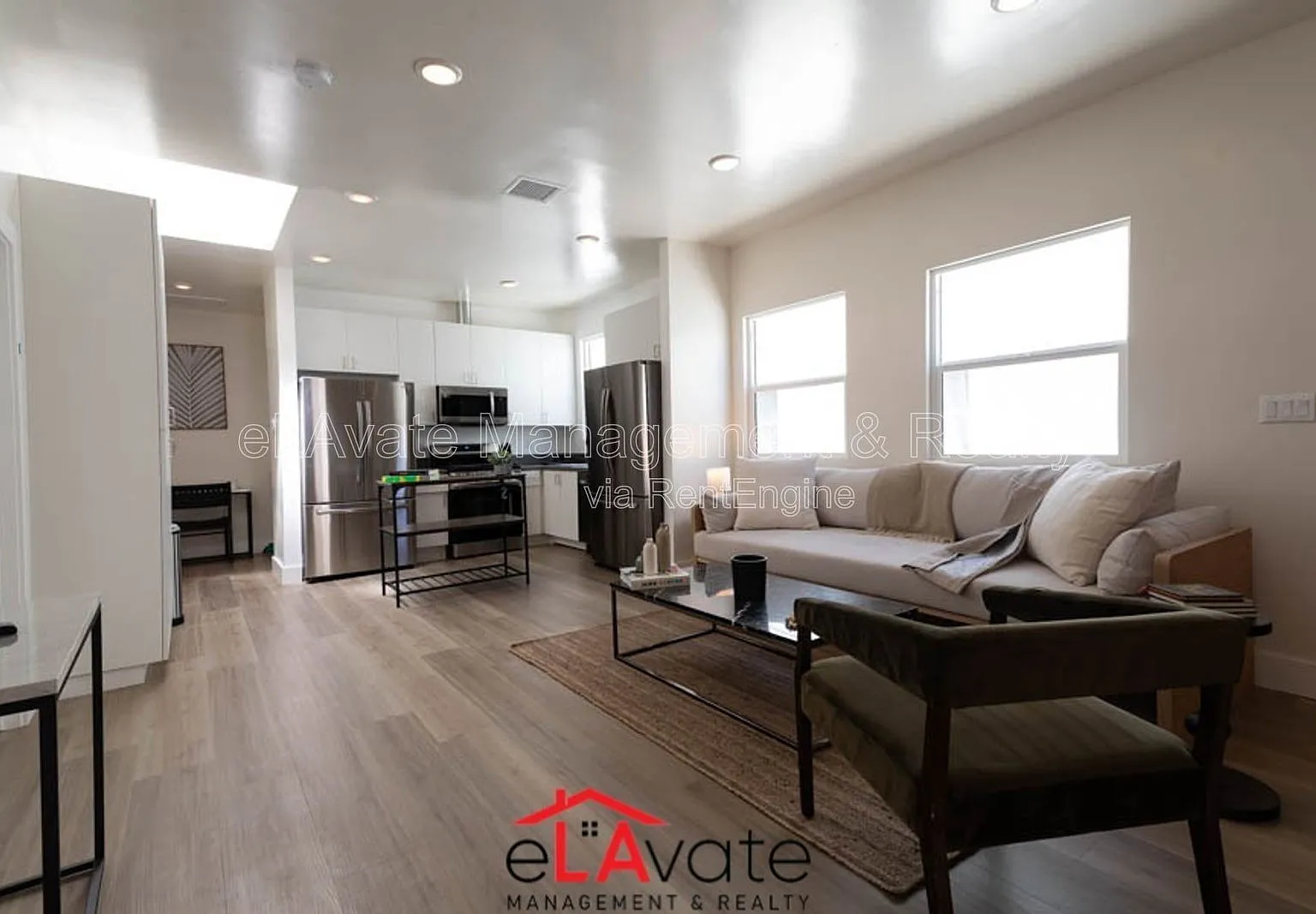 Studio, 1.0 bath, 150 sqft, $895 — Photo 1