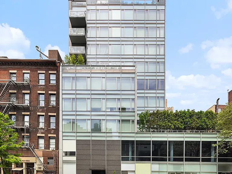 350 W Broadway #7 — Photo 17
