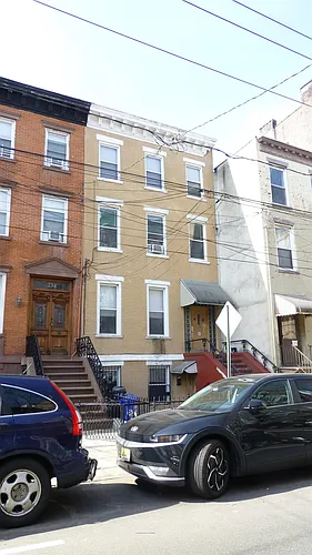 236 Garden St #2 Photo 1