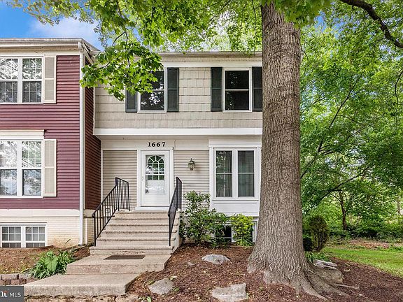 2nd image of 1667 Colonial Way