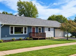 1111 N CHESTNUT AVENUE, Marshfield, WI 54449