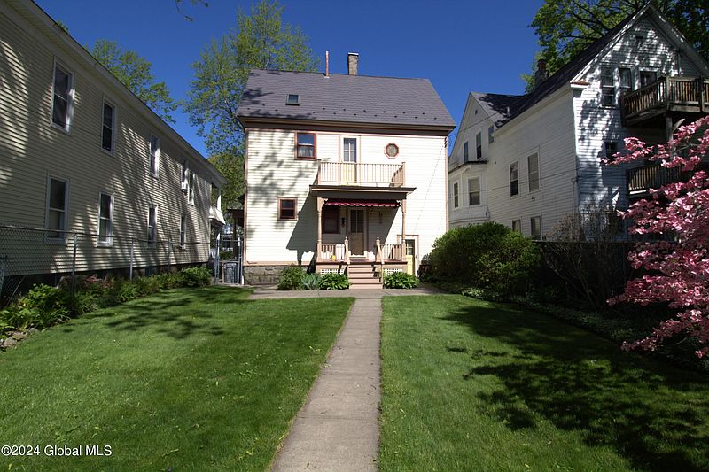 5th image of 1134 Glenwood Boulevard