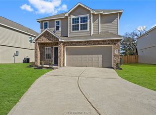 989 Harper Ln, Bryan, TX 77803