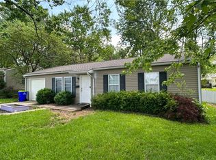 6405 E 152nd St, Grandview, MO 64030