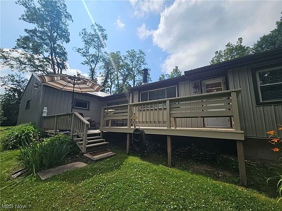 3rd image of 10281 Prouty Rd