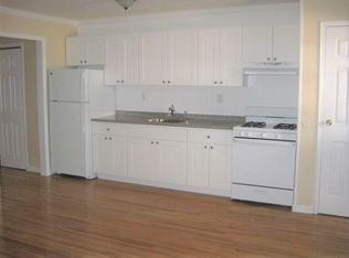 1135 Walt Whitman Rd APT 10, Melville, NY 11747