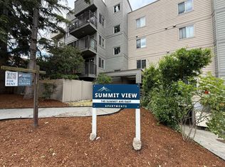 Summit View, Seattle, WA 98102