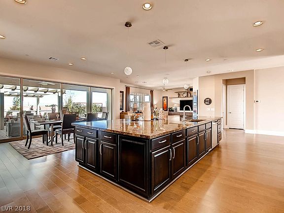 3rd image of 10361 Tropical Pkwy #22