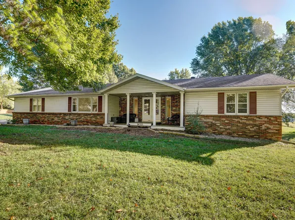 1410 S Briar Avenue, Springfield, MO 65809