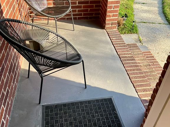 Front stoop