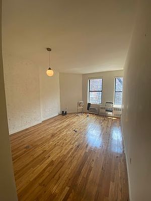 2nd image of 473 Columbus Ave #4CB