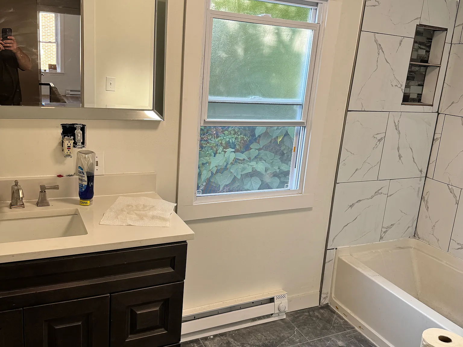 2 bed, 1.5 bath, 912 sqft, $1,400 — Photo 4