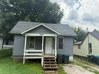 1429 9th Ave S