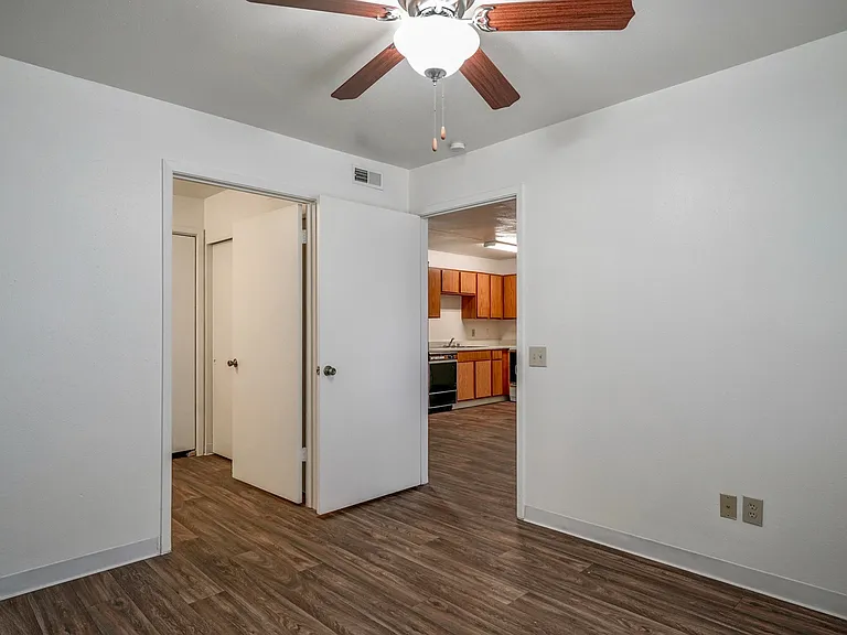 Silverado — Photo 14
