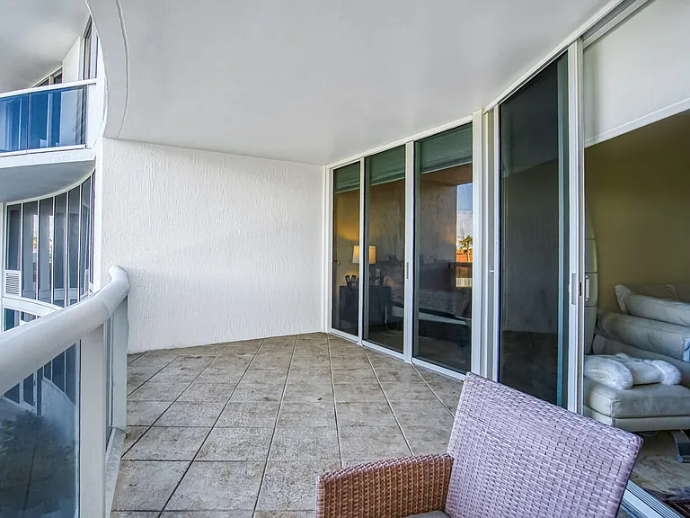 18911 Collins Ave #506 — Photo 55