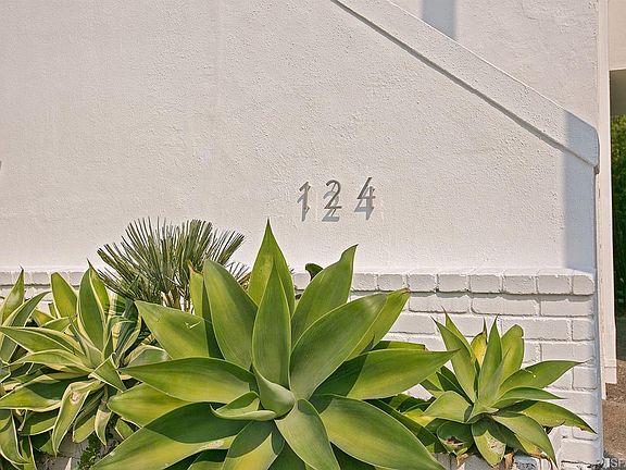 5th image of 124 Panorama Dr