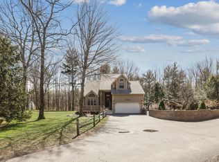 160 High St, Kennebunk, ME 04043