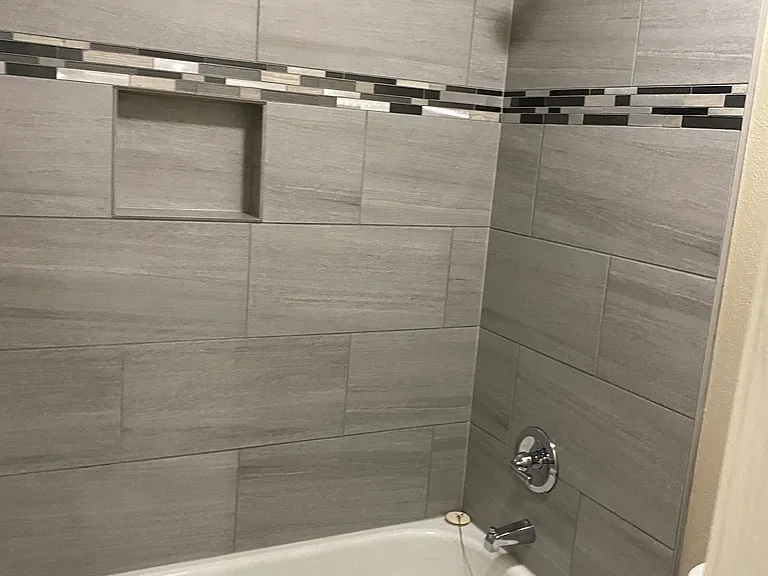 5500 Lewis Ct — Photo 21