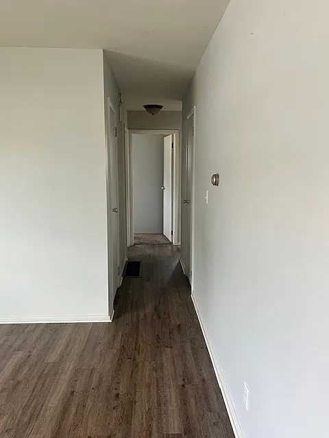 3 bed, 1.5 bath, 936 sqft, $1,600 — Photo 4