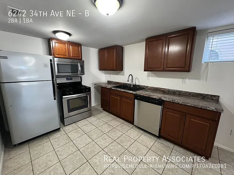 6242 34th Ave NE #B — Photo 1