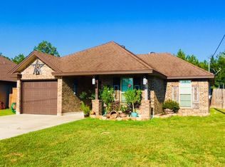 5220 Springwood Loop, Lumberton, TX 77657