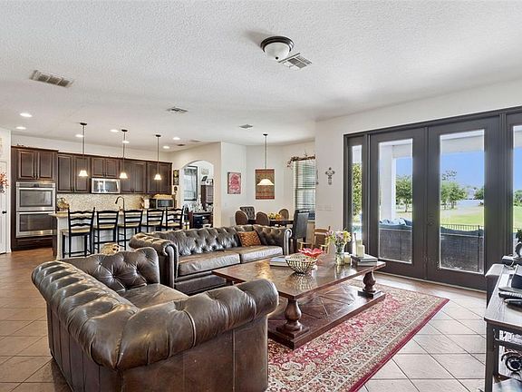 5th image of 9189 BUSACO PARK WAY
