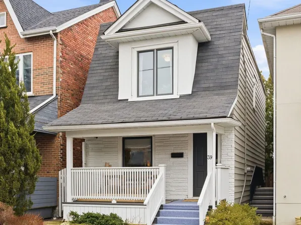 39 Hocken Ave, Toronto, ON M6G 2K1