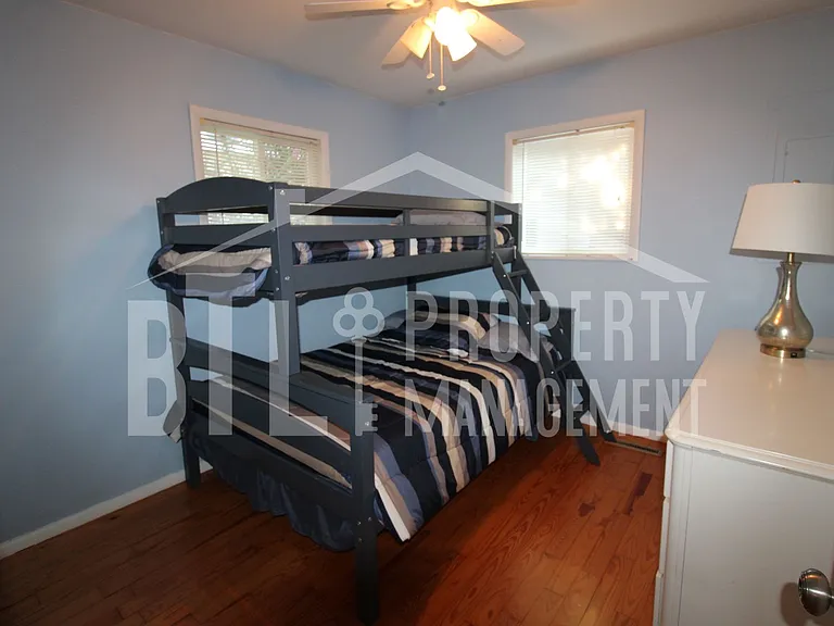 12 Lakehaven Dr — Photo 5