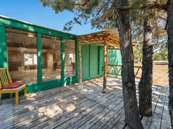 12400 SE Cotton Tail Ln, Prineville, OR 97754
