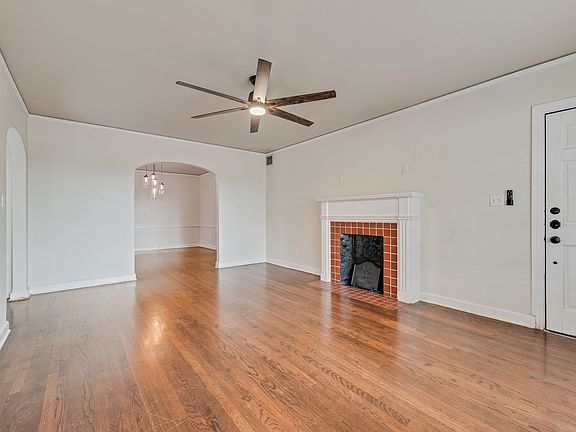 4th image of 6139 Reiger Ave
