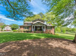 150 River Fields Dr, Clarkesville, GA 30523