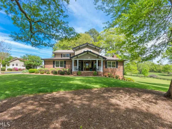 150 River Fields Dr, Clarkesville, GA 30523