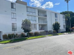 9297 Burton Way APT 1, Beverly Hills, CA 90210