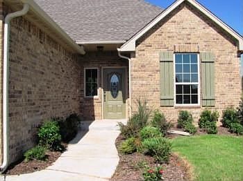 1st image of 2805 Busheywood Dr