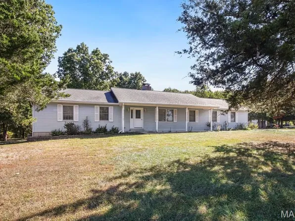230 N Bernhardt Ave, Gerald, MO 63037