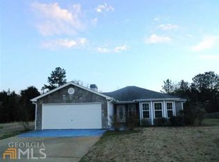 216 Polar Ln, Carrollton, GA 30117