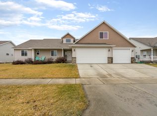 7827 N Balta Ln, Coeur D Alene, ID 83815