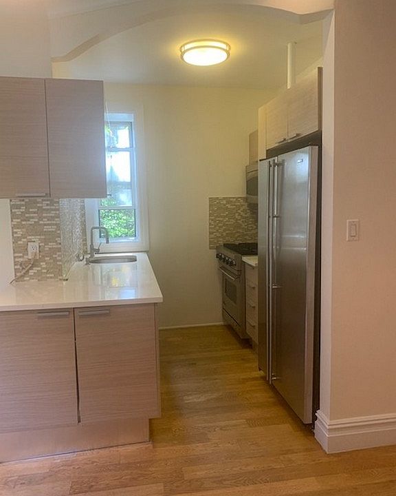 1st image of 19 Grace Ct APT 2D