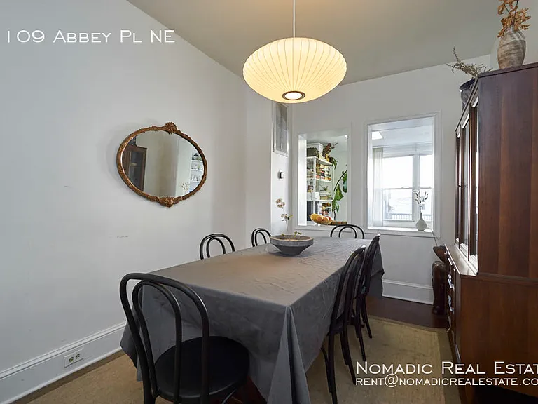 1109 Abbey Pl NE — Photo 6