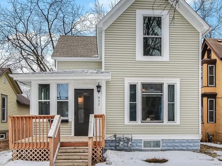 832 Armstrong Ave #1 — Photo 1