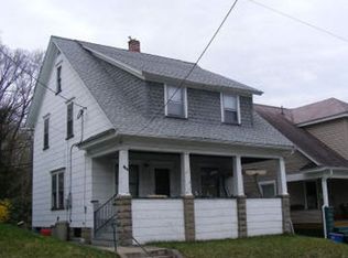 590 Pine St, Meadville, PA 16335